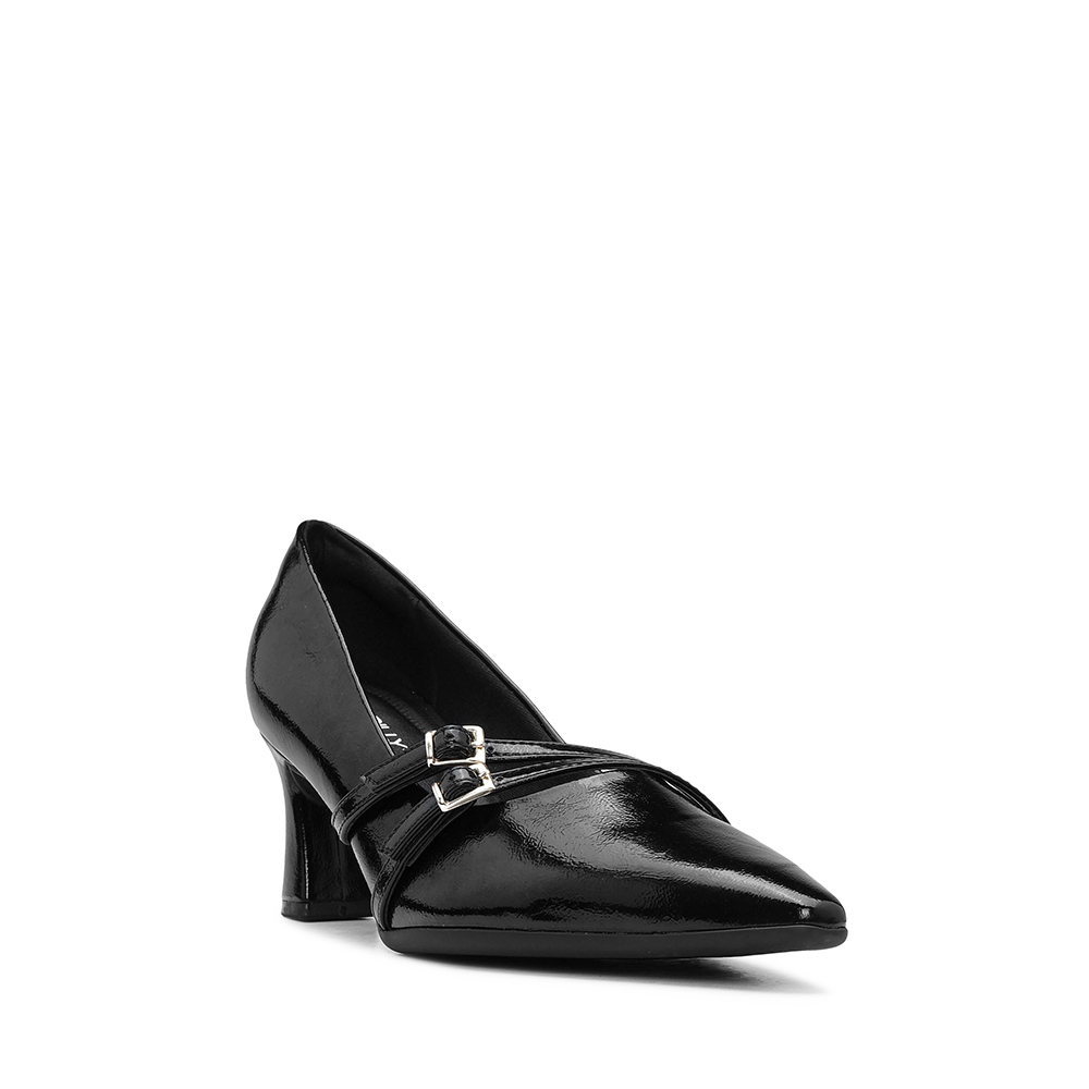 Sapato Piccadilly Preto Pontiagudo com Salto Médio piccadilly