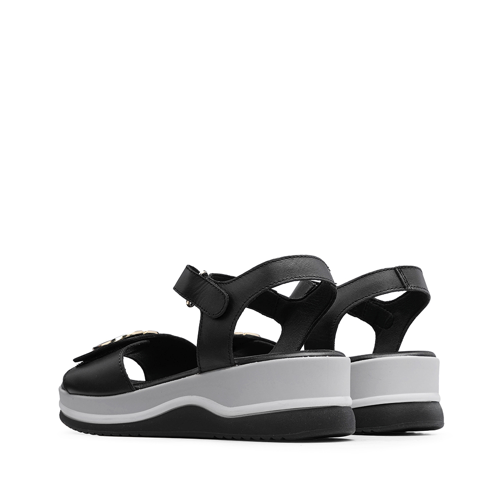 CS42368AN21220_PRE_1